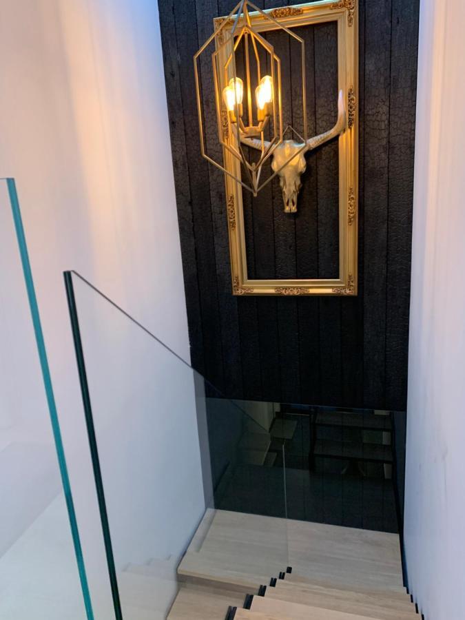 Aparthotel Victoria'S House Lilla Esterno foto